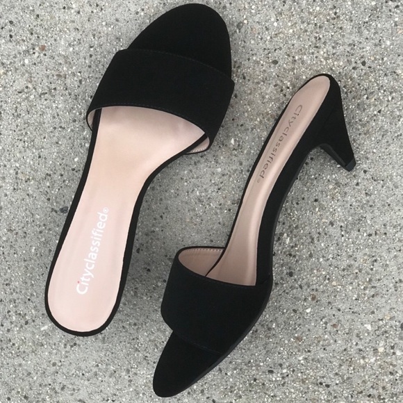 Cityclassified Shoes - City Class KITTEN Black single strap Mule Heel